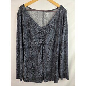 Evri Women's Top Plus Size 2X Gray Snake Print Long Sleeve Shirt Blouse